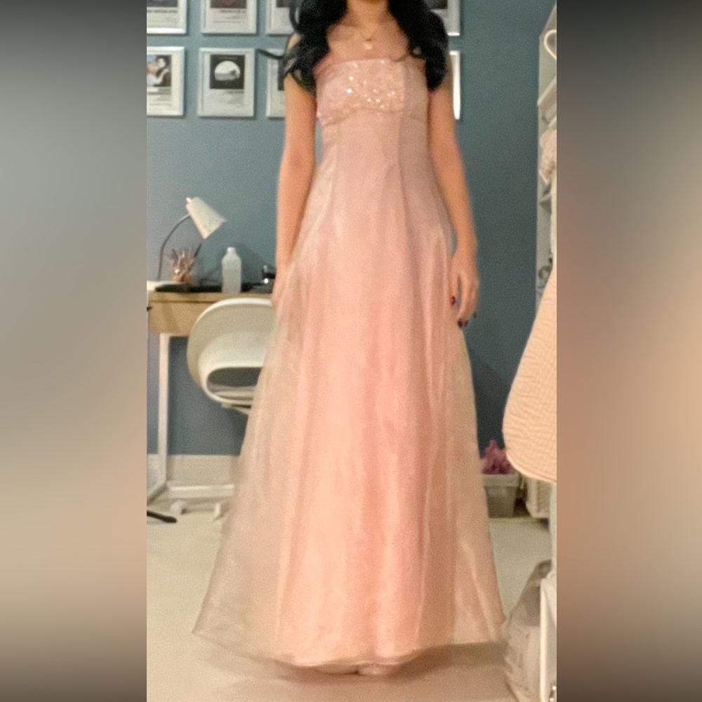 strapless pink dress- zum zum niki kivas
